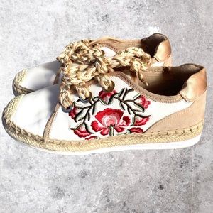 ALDO Embroidered Shoes Woven Sneakers Size 6.5